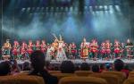Kina 2014 – Kunming – Dynamic Yunnan Theatre