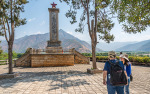 Kina 2014 – First Bend of Yangtze River/Stone Drum Town