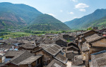 Kina 2014 – First Bend of Yangtze River/Stone Drum Town